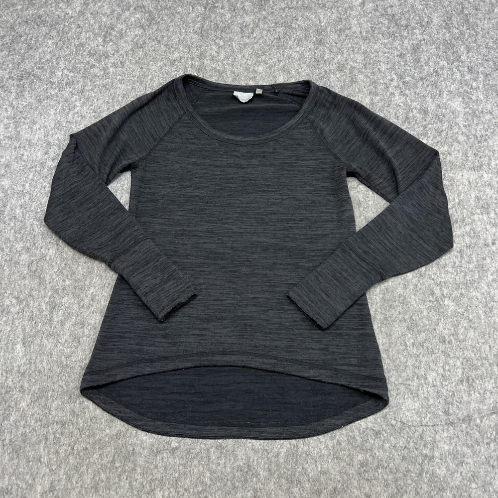 Athleta Shirt Womens XS Gray Long Sleeve Scoop Neck Lightweight Performance Top‎